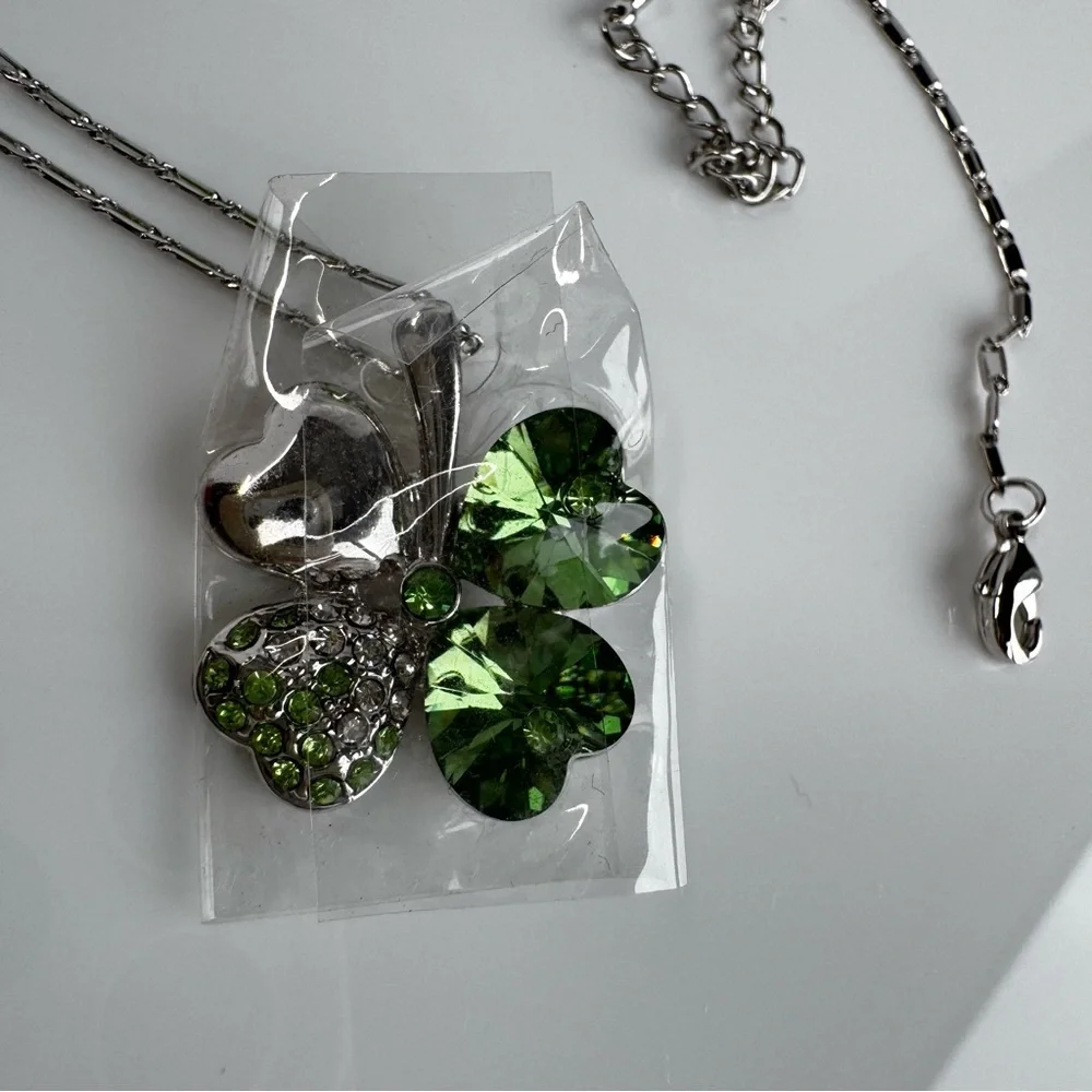 DAHLIA Four Leaf Clover Pendant Necklace Silver Tone Green Crystal Cz Heart Luck